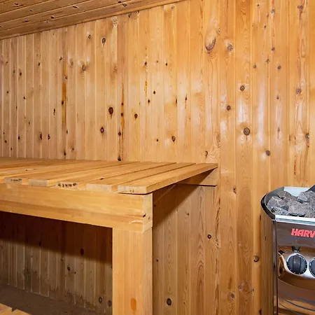 Cozy Sauna House With Bbq - By Traum Фанё