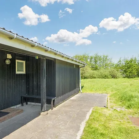 Дом отдыха Cozy Sauna House With Bbq - By Traum